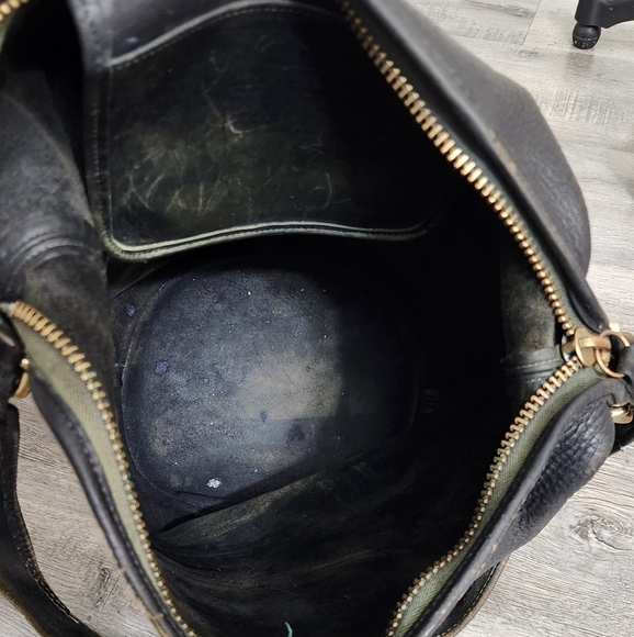 Vintage Coach Duffle Leather Bag - Picture 13 of 14